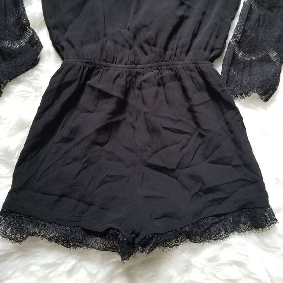 Do + Be Black Lace Tie Front Romper Small - Picture 8 of 9